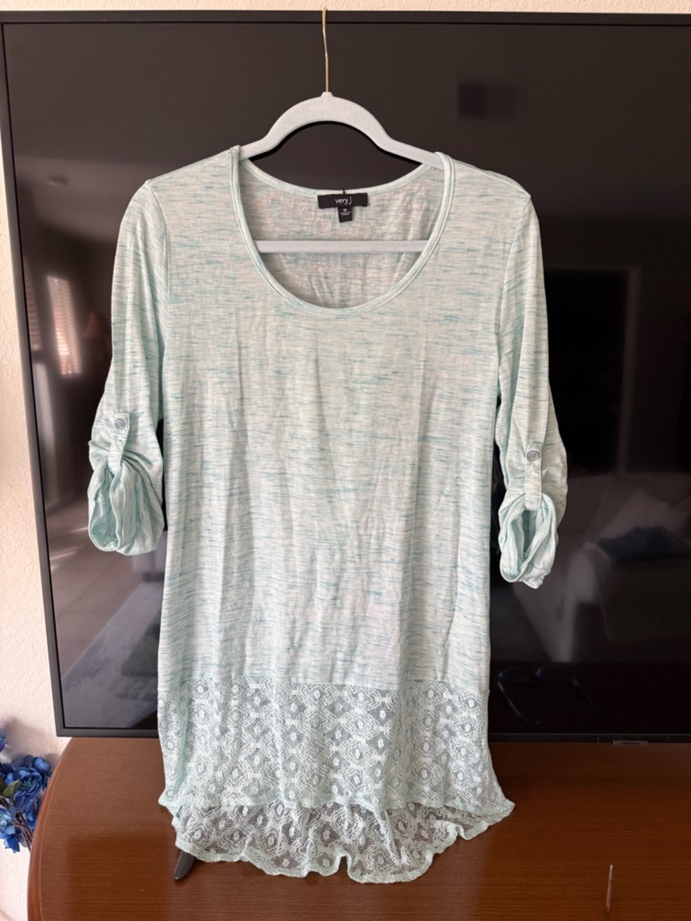 Very J Mint Green Scoop Neck Tunic with Lace Hem